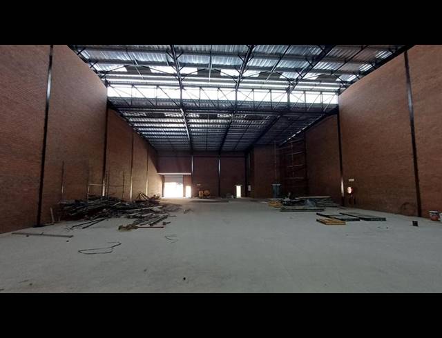 INDUSTRIAL PROPERTY TO RENT IN KOSMOSDAL